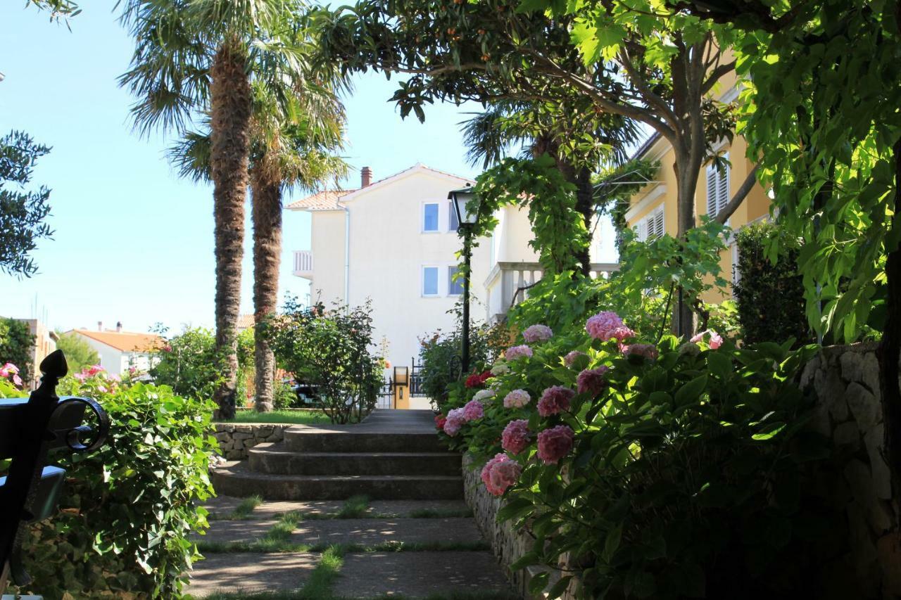 Vila Rojana Vodice Exterior foto